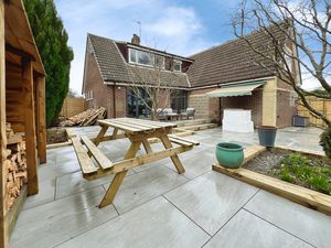 Photo 21- click for photo gallery